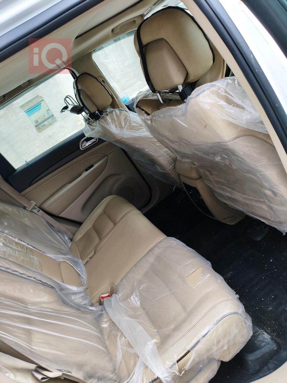 جيب جراند شيروكي